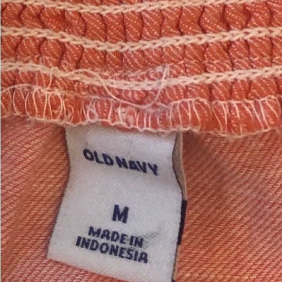 Old Navy crisscross back tank top with ruffle straps. Size M. Cotton/Linen blend - Picture 3 of 5